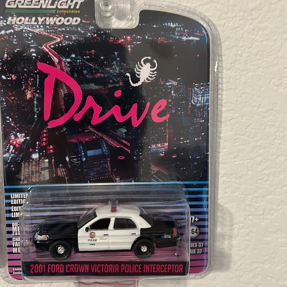 Movie drive 2011 still in amazing condition just bought it yesterday